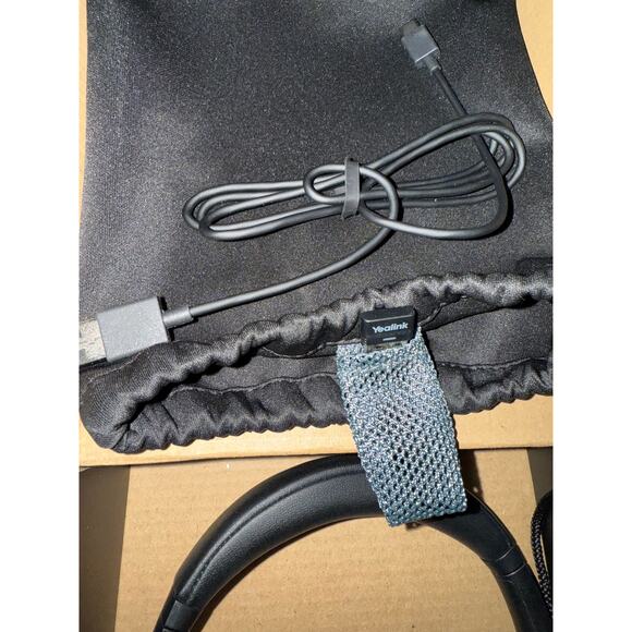 Yealink BH70 Dual Teams Bluetooth Headset with USB-A Dongle, 35hr battery - Picture 13 of 16